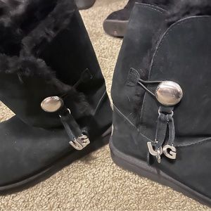 Uggs black